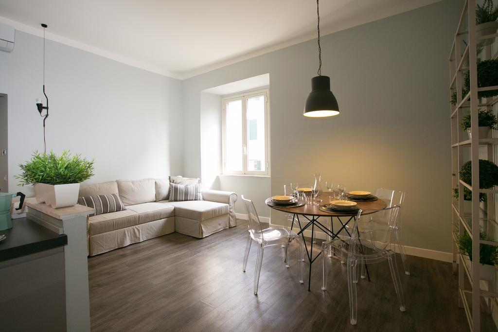 Ferienwohnung Cola Di Rienzo A E B Rom Exterior foto