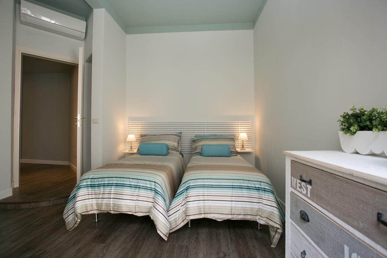 Ferienwohnung Cola Di Rienzo A E B Rom Exterior foto