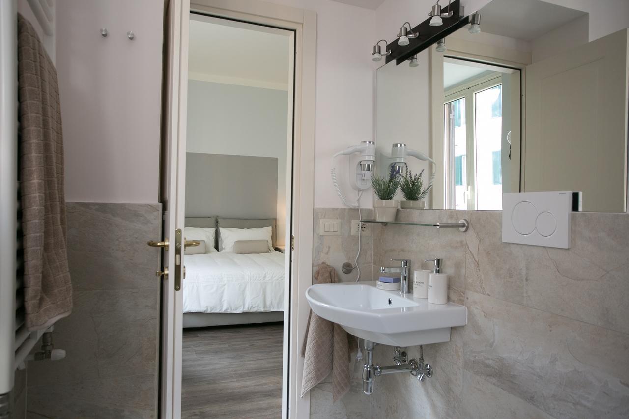 Ferienwohnung Cola Di Rienzo A E B Rom Exterior foto