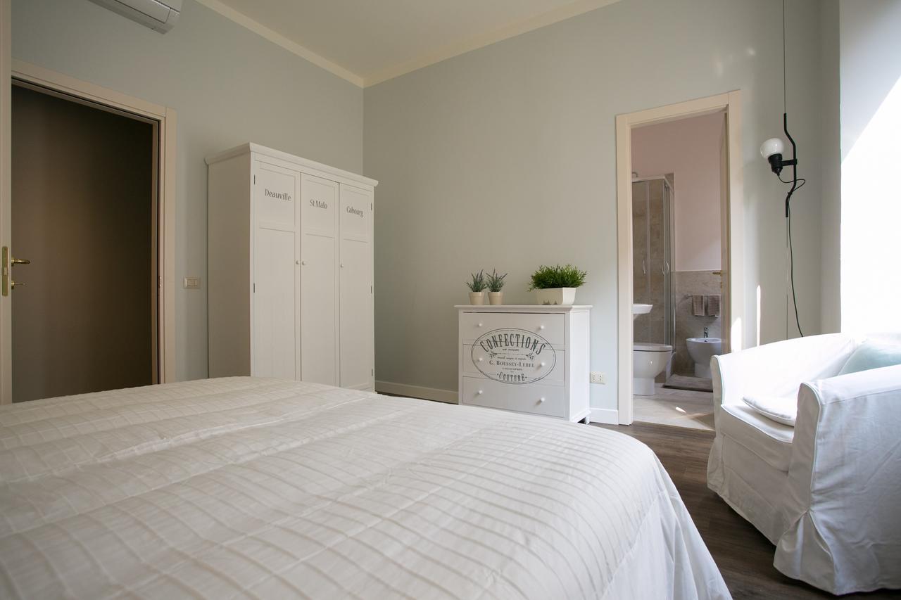 Ferienwohnung Cola Di Rienzo A E B Rom Exterior foto